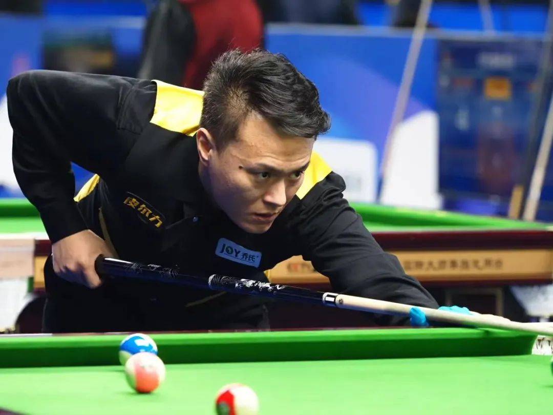 他们的后防 他们的后防