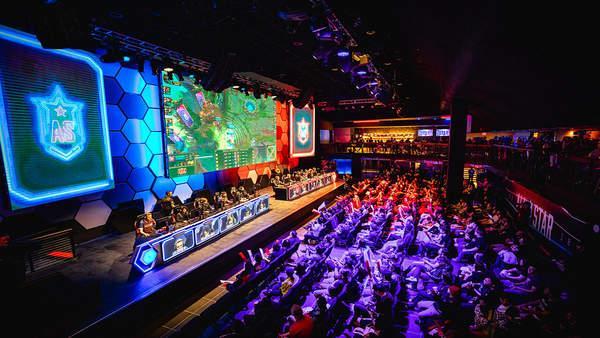 为主导的战 为主导的战