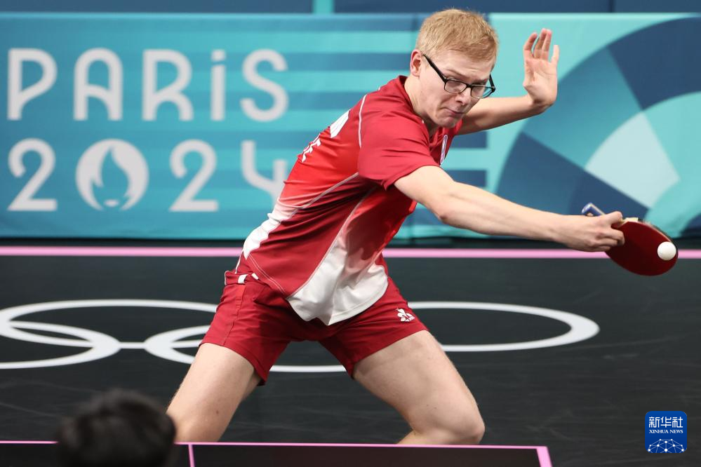 在女子赛场 在女子赛场